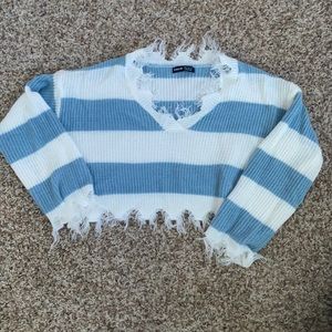 Long sleeve cropped sweater